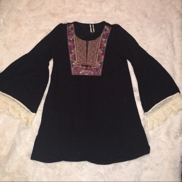 Bellamie Tops - Bell sleeved tunic
